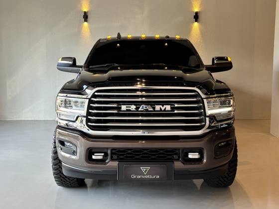 RAM 3500 6.7 I6 TURBO DIESEL LIMITED LONGHORN CD 4X4  AUTOMÁTICO